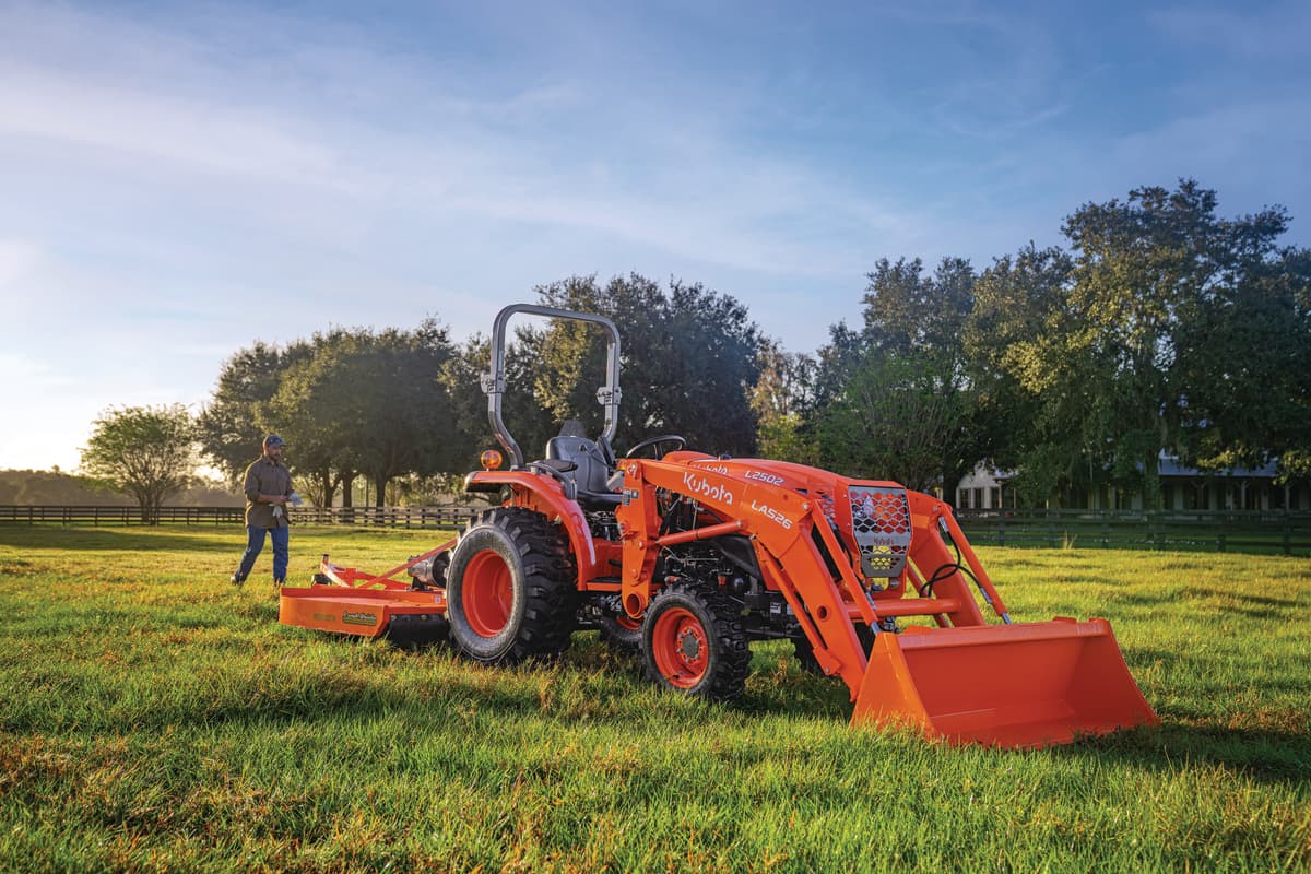 Kubota L2502 in a field